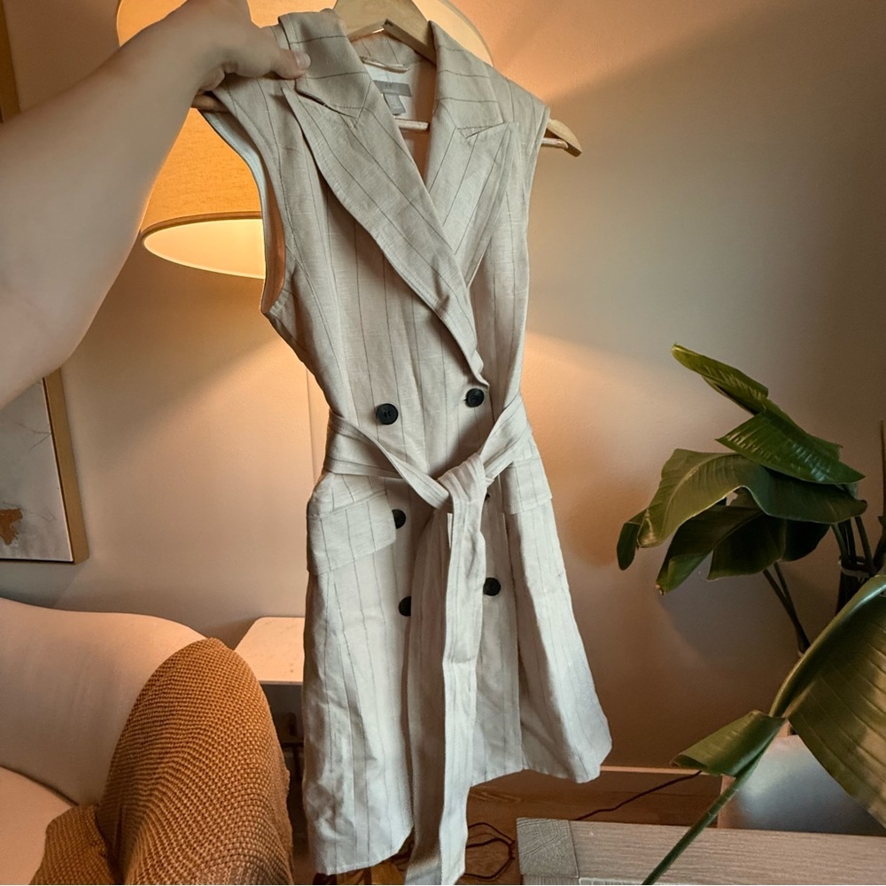H&M Timeless/classy Beige Dress